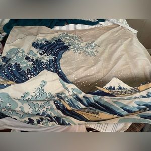 Wave tapestry